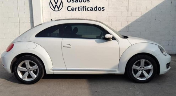 Volkswagen Beetle 2015 - Image 3