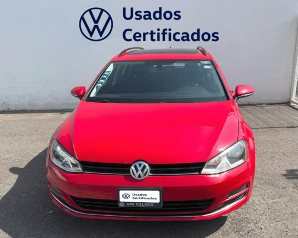 Volkswagen Golf 2016 versión Variant TDI 2.0 Aut. - Image 2