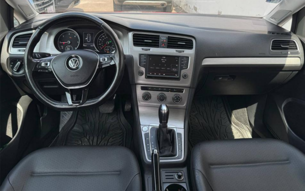 Volkswagen Golf 2016 versión Variant TDI 2.0 Aut. - Image 7